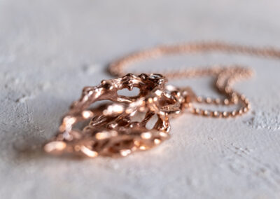 Šperk-ženství-S-SDIAMANTEM-Emaralleya-stříbrný-náhrdelník-pokovený-platinou-a-růžovým-zlatem